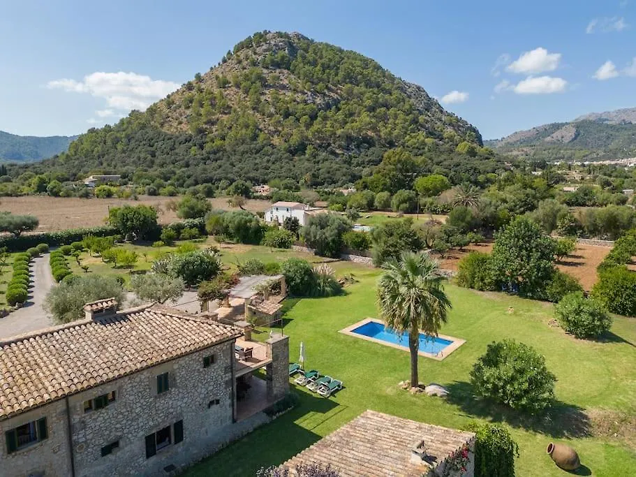 Can Sion Finca Pollenca Spain